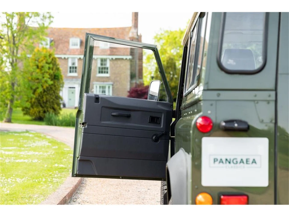 1992 Land Rover Defender - Image 15 of 31