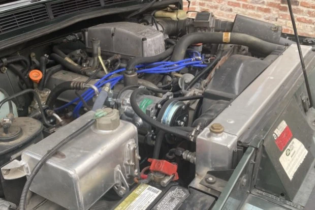 1992 Land Rover Range Rover Classic - Image 6 of 8