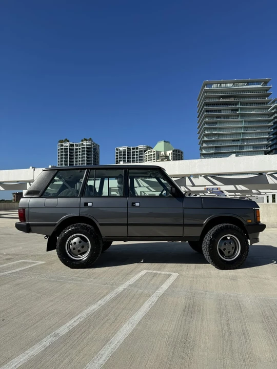 1992 Land Rover Range Rover Classic - Image 13 of 31