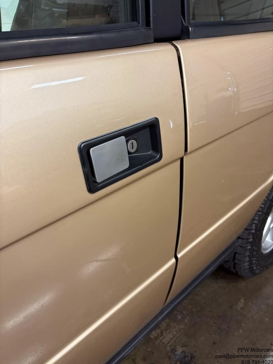1992 Land Rover Range Rover Classic - Image 14 of 31