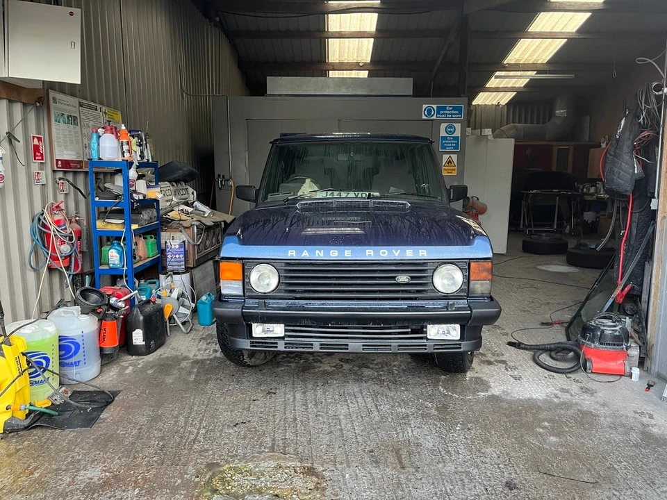 1992 Land Rover Range Rover Classic - Image 14 of 30