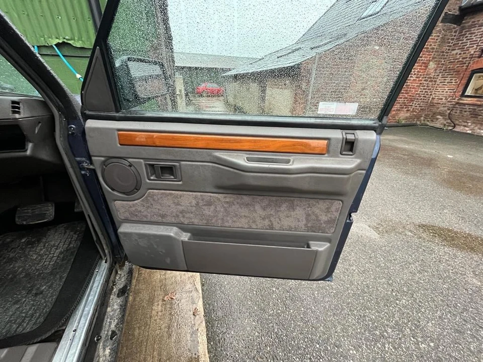 1992 Land Rover Range Rover Classic - Image 23 of 30
