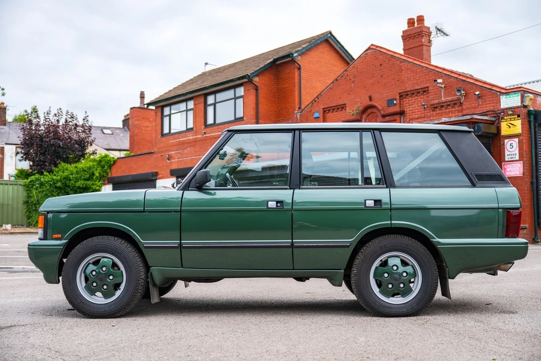 1992 Land Rover Range Rover Classic - Image 6 of 30
