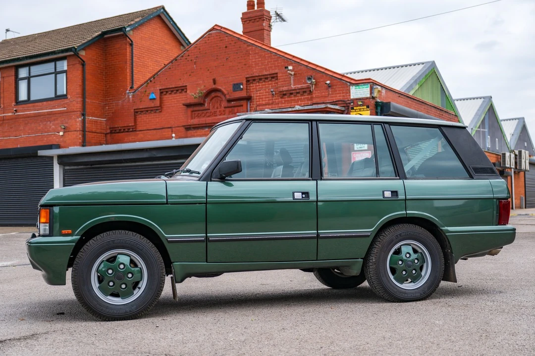 1992 Land Rover Range Rover Classic - Image 5 of 30