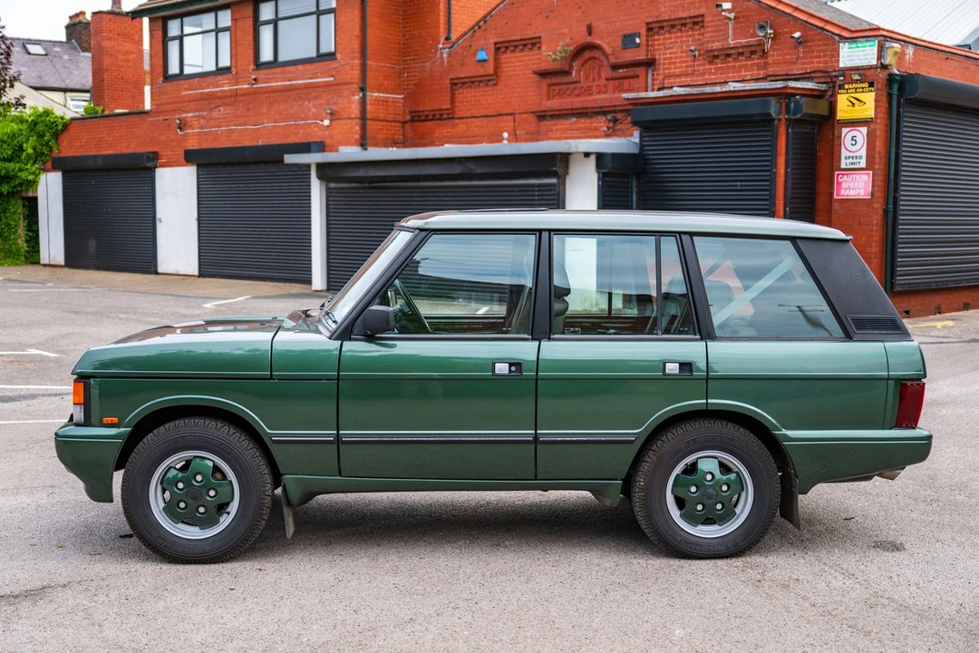 1992 Land Rover Range Rover Classic - Image 17 of 30