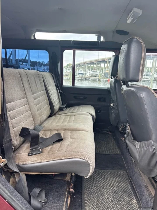 1992 Land Rover Defender 110 - Image 12 of 18