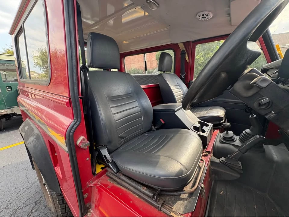 1992 Land Rover Defender 90 - Image 9 of 13