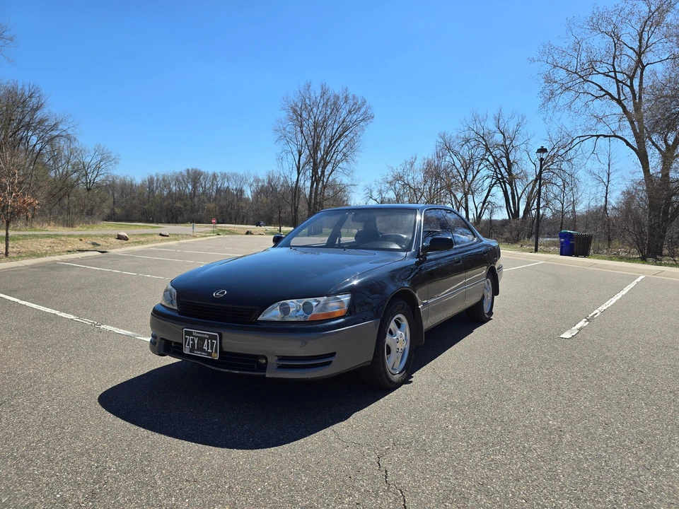 1992 Lexus ES 2nd Gen - Image 6 of 31