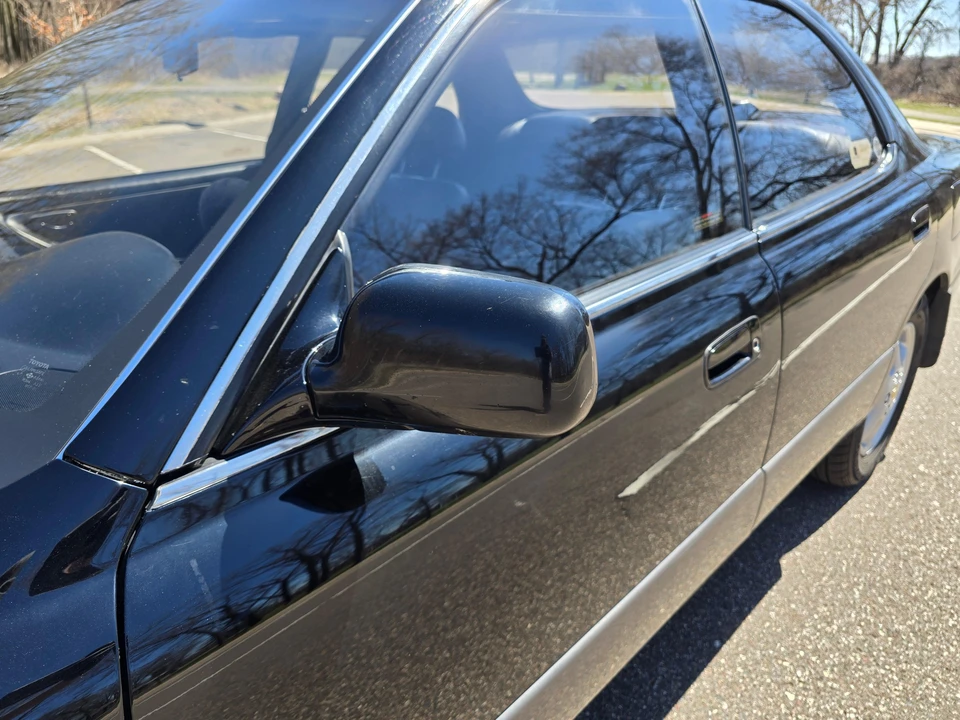 1992 Lexus ES 2nd Gen - Image 21 of 31