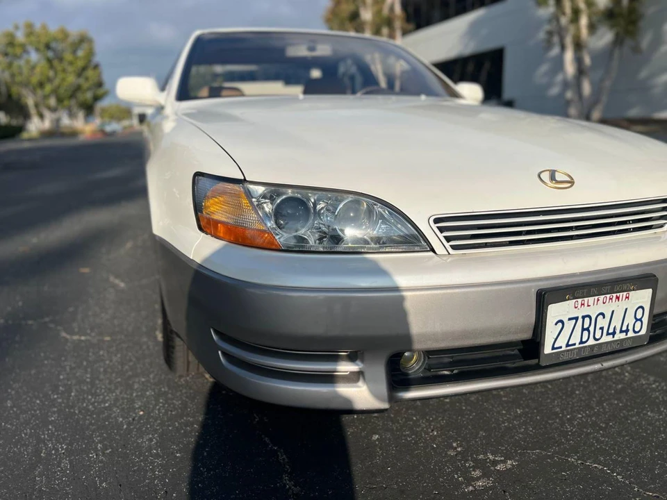1992 Lexus ES 2nd Gen - Image 9 of 31