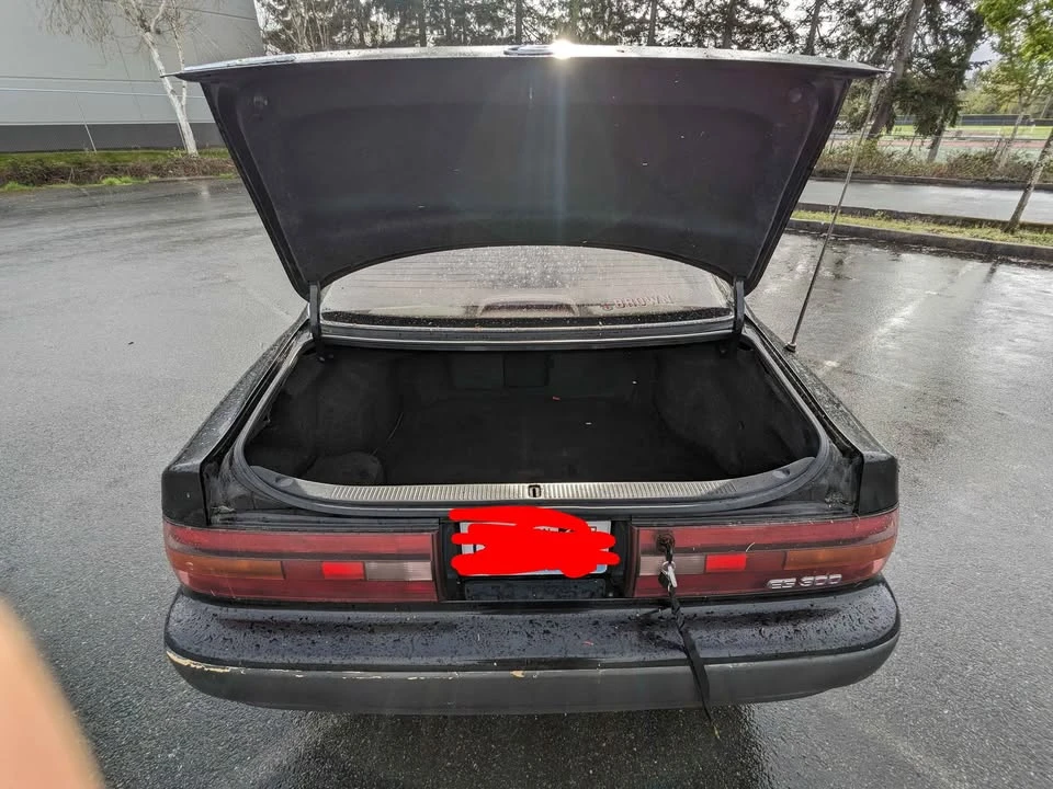 1992 Lexus ES 2nd Gen - Image 5 of 11