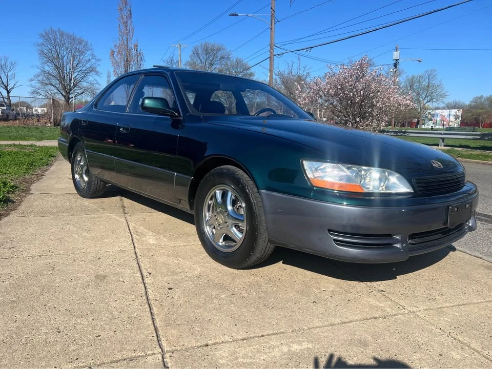 1992 Lexus ES 2nd Gen - Image 9 of 12