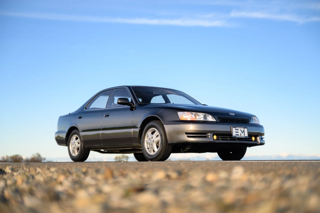 1992 Lexus ES 2nd Gen - Image 16 of 31