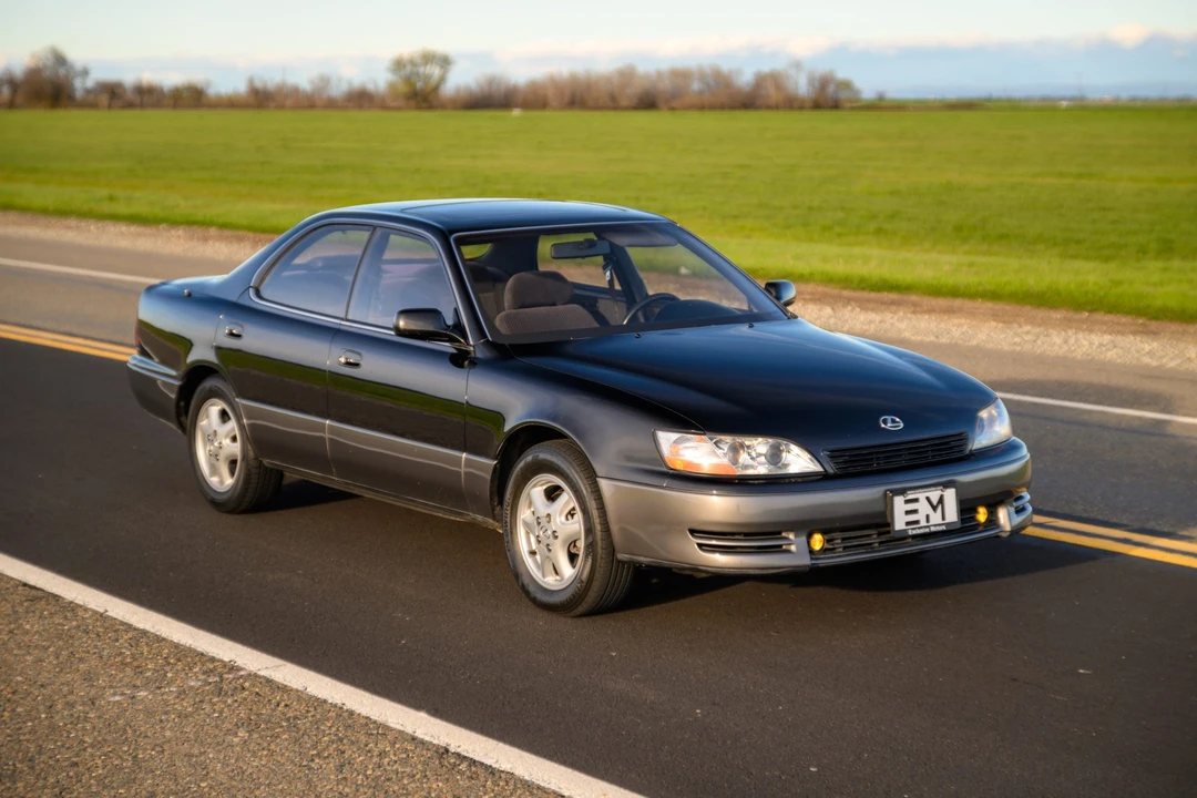 1992 Lexus ES 2nd Gen - Image 28 of 31
