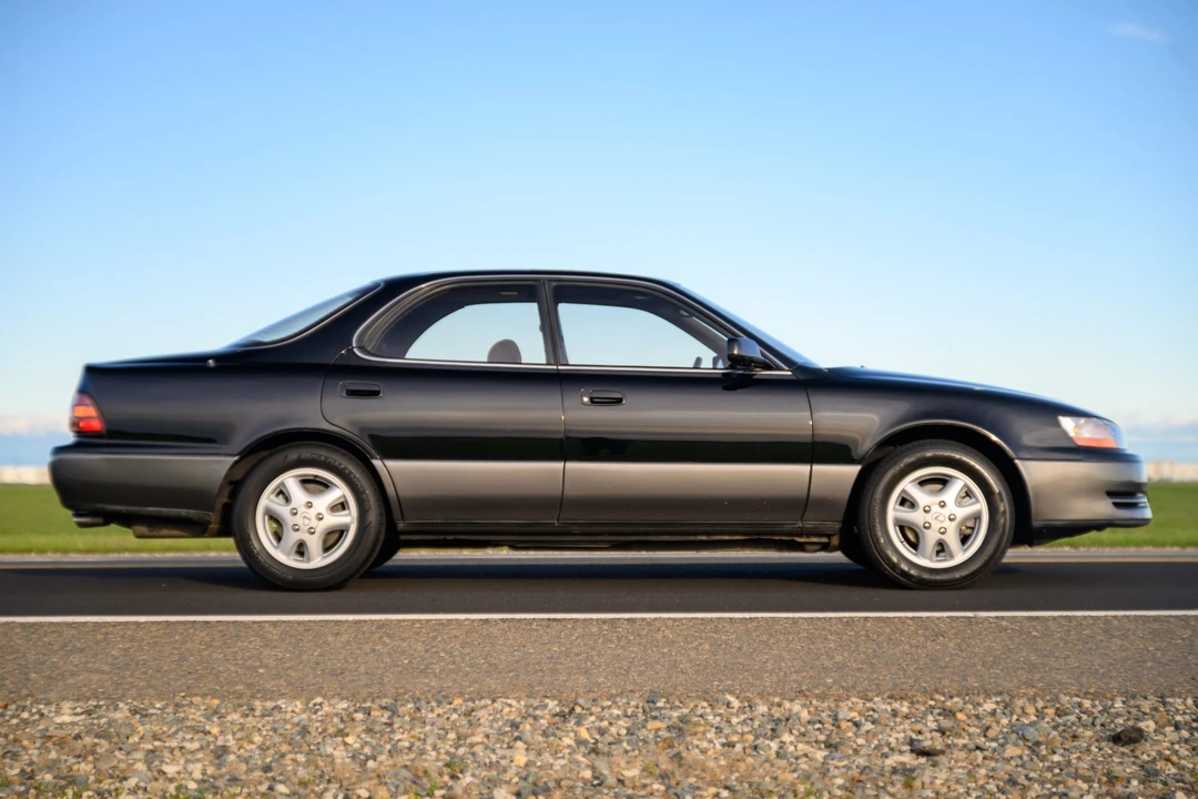1992 Lexus ES 2nd Gen - Image 14 of 31