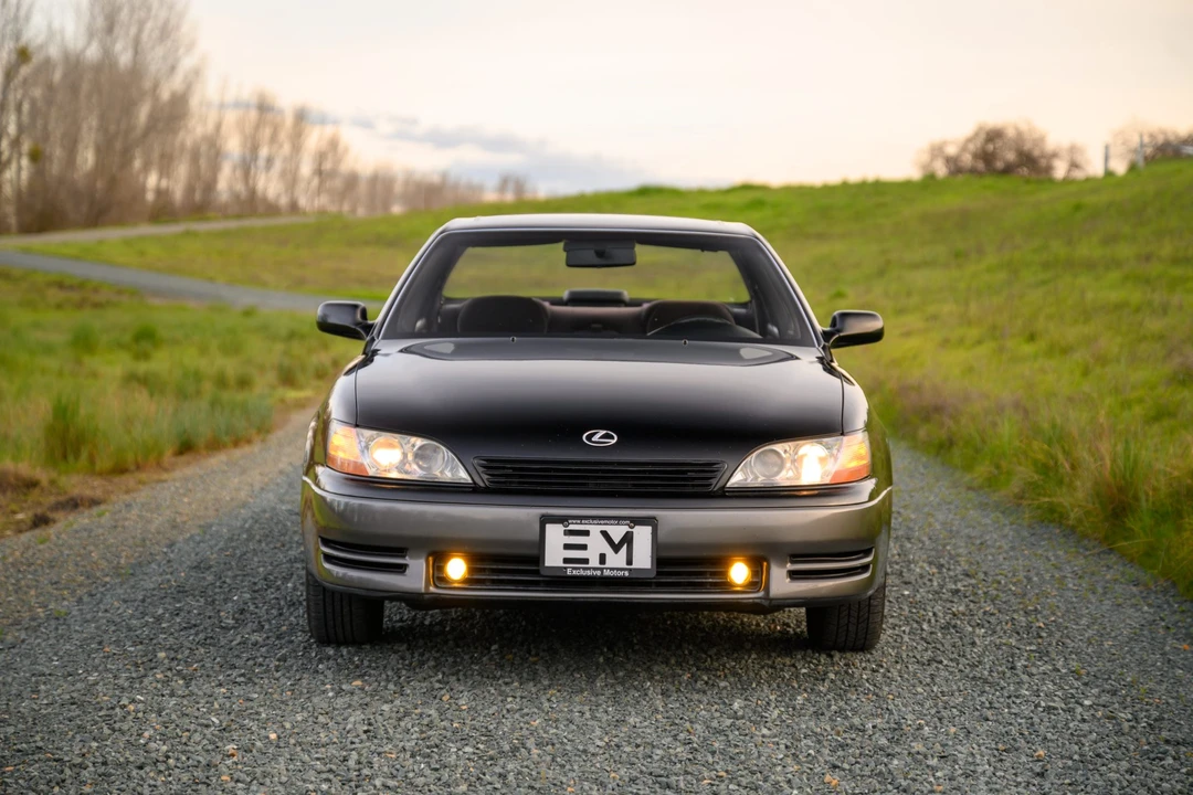 1992 Lexus ES 2nd Gen - Image 5 of 31