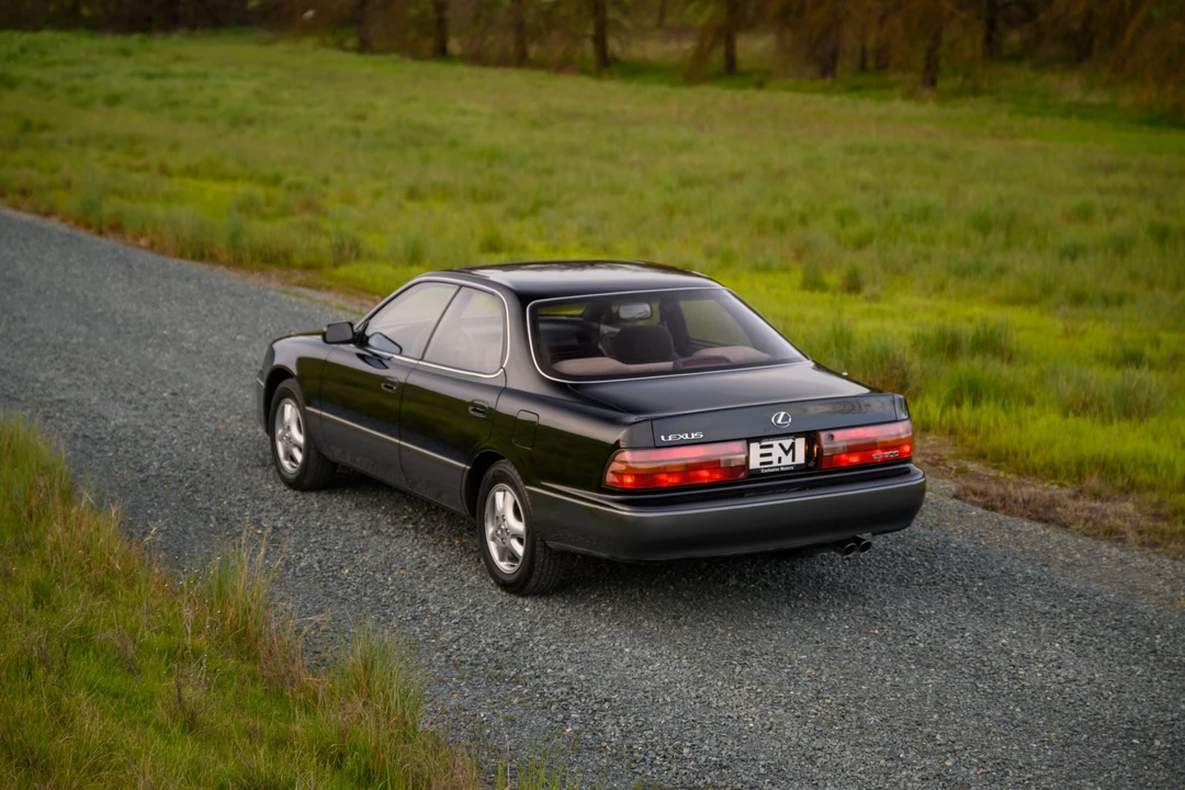 1992 Lexus ES 2nd Gen - Image 9 of 31