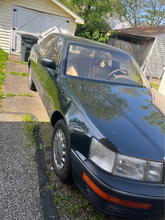 1992 Lexus LS 1st Gen - Image 4 of 6