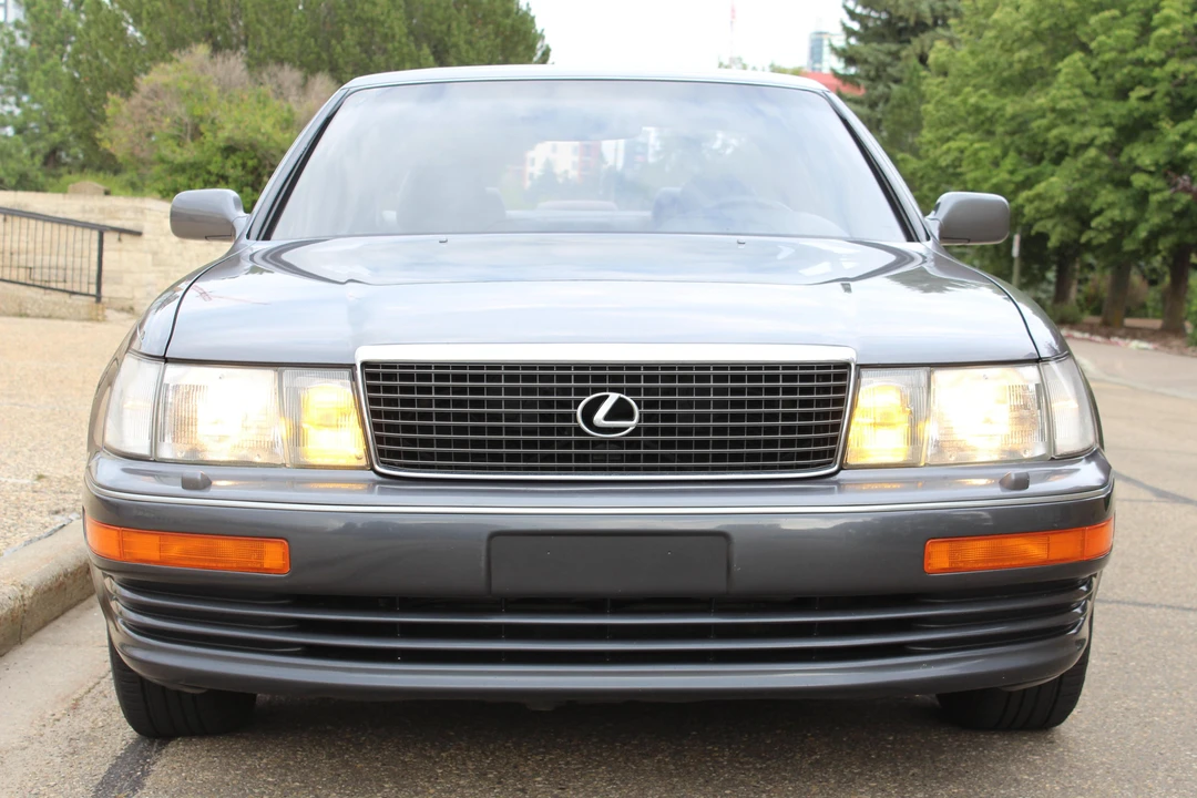 1992 Lexus LS 1st Gen - Image 2 of 5