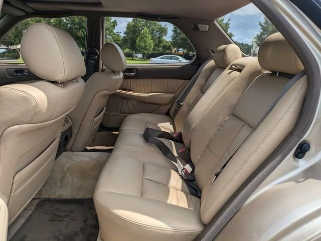 1992 Lexus LS 1st Gen - Image 13 of 13