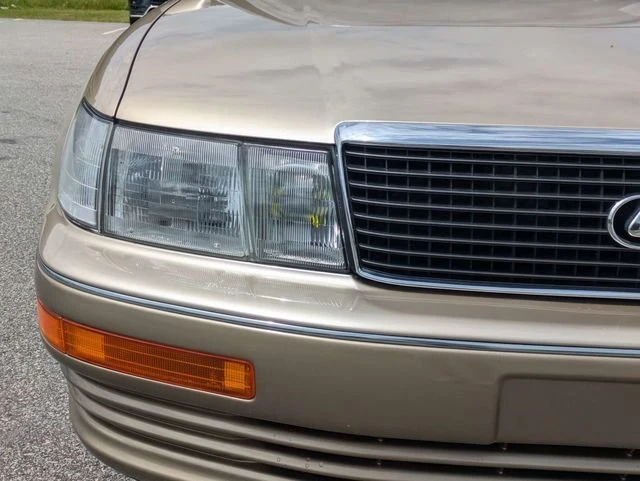 1992 Lexus LS 1st Gen - Image 11 of 13