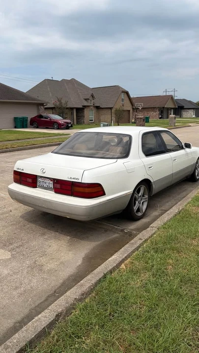 1992 Lexus LS 1st Gen - Image 3 of 6