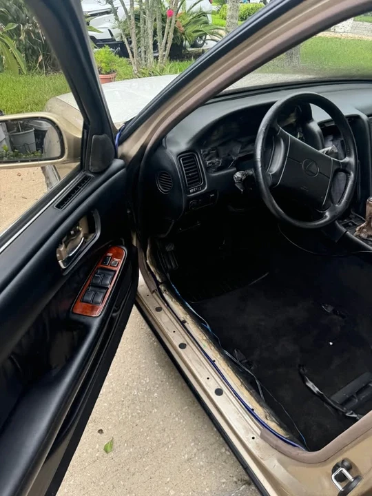 1992 Lexus LS 1st Gen - Image 3 of 7