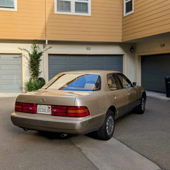 1992 Lexus LS 2nd Gen - Image 4 of 10