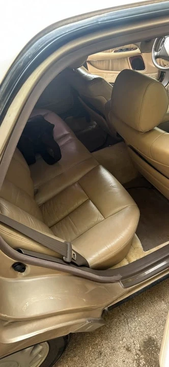 1992 Lexus LS 1st Gen - Image 10 of 14
