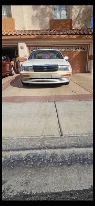 1992 Lexus LS 1st Gen - Image 4 of 4