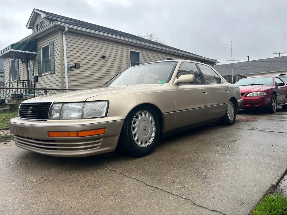 1992 Lexus LS 1st Gen - Image 2 of 5