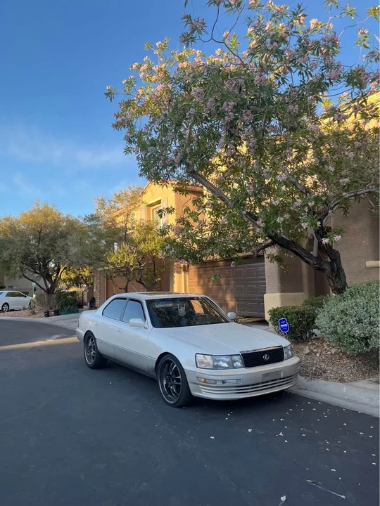 1992 Lexus LS 1st Gen - Image 3 of 6