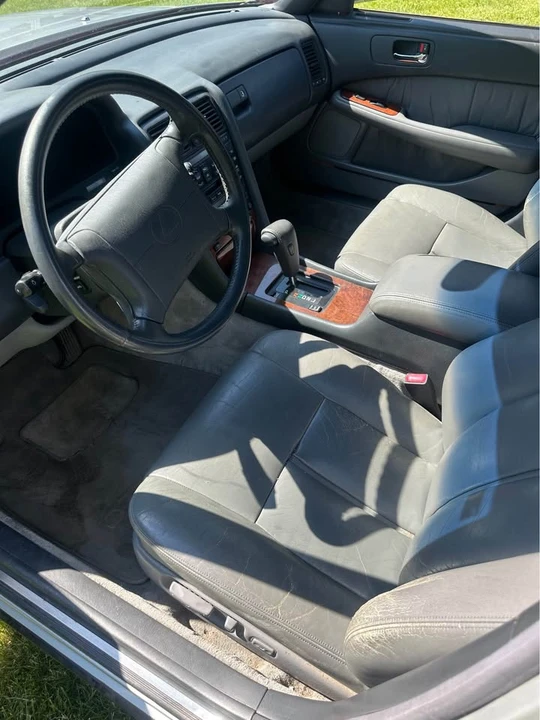 1992 Lexus LS 1st Gen - Image 8 of 11
