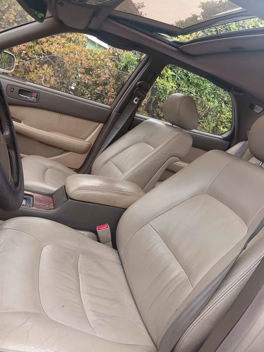1992 Lexus LS 1st Gen - Image 2 of 9