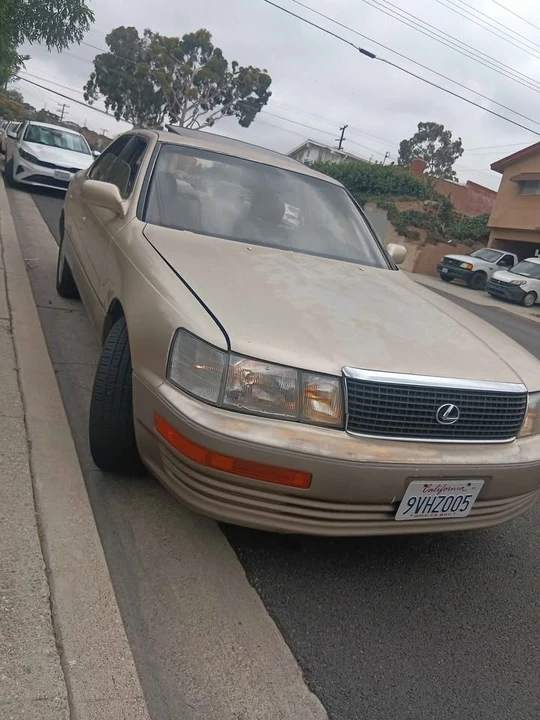 1992 Lexus LS 1st Gen - Image 6 of 9