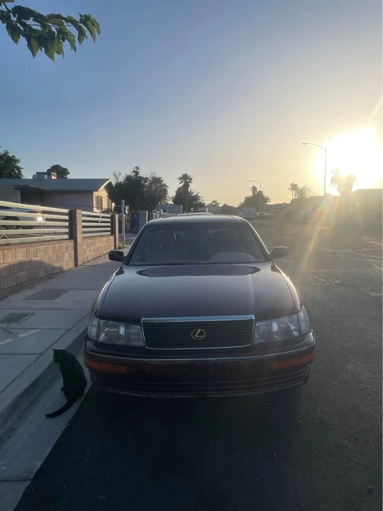 1992 Lexus LS 1st Gen - Image 2 of 8