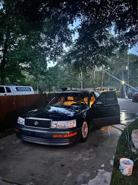 1992 Lexus LS 400 Sedan 4D