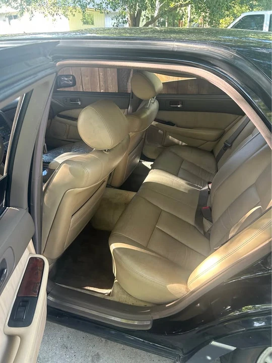1992 Lexus LS 1st Gen - Image 10 of 10
