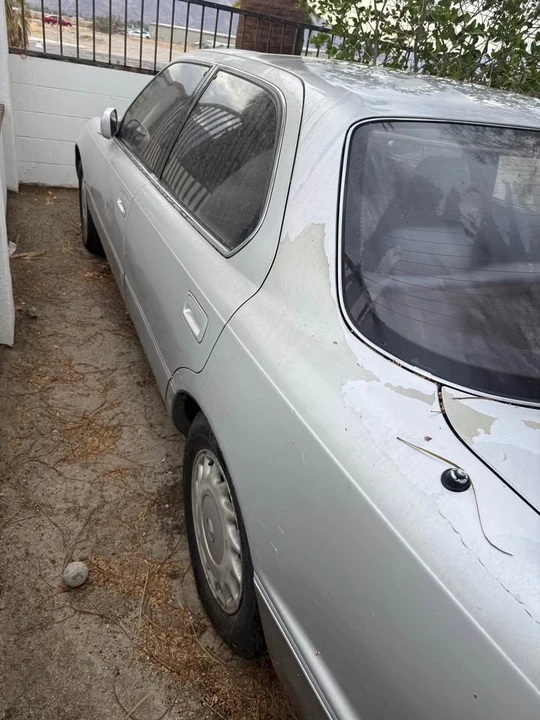 1992 Lexus LS 1st Gen - Image 5 of 17