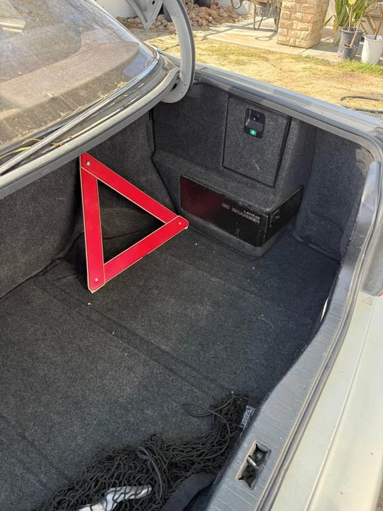 1992 Lexus LS 1st Gen - Image 13 of 17