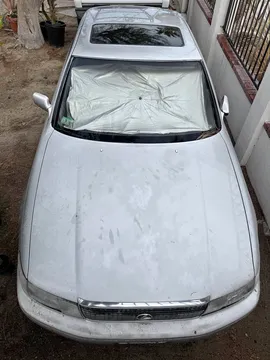 1992 Lexus LS 400 Sedan 4D