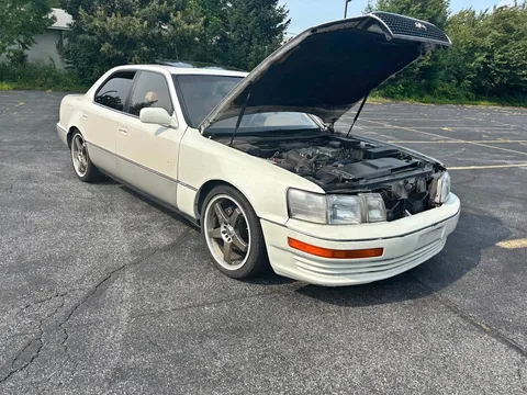 1992 Lexus LS 400 Sedan