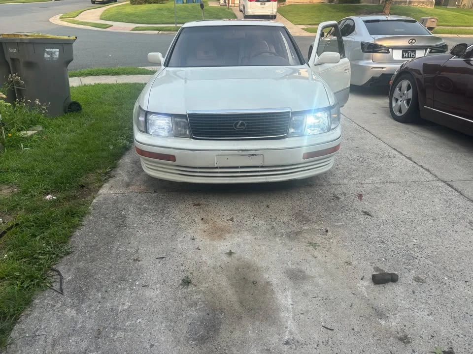 1992 Lexus LS 1st Gen - Image 6 of 11