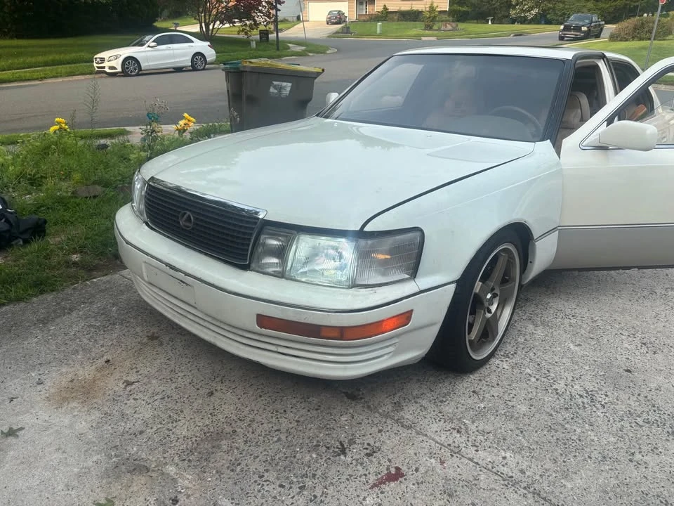 1992 Lexus LS 1st Gen - Image 3 of 11