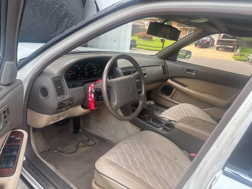 1992 Lexus LS 1st Gen - Image 8 of 11