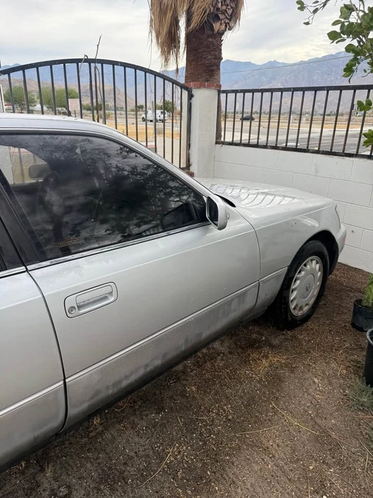1992 Lexus LS 1st Gen - Image 2 of 17
