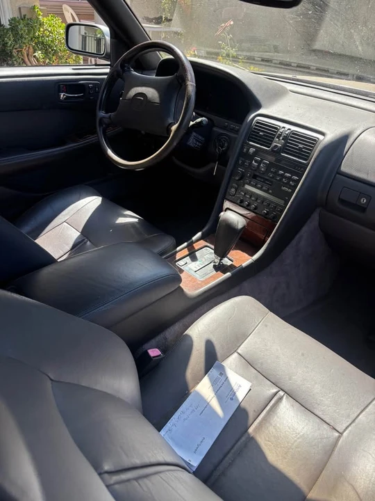 1992 Lexus LS 1st Gen - Image 2 of 5