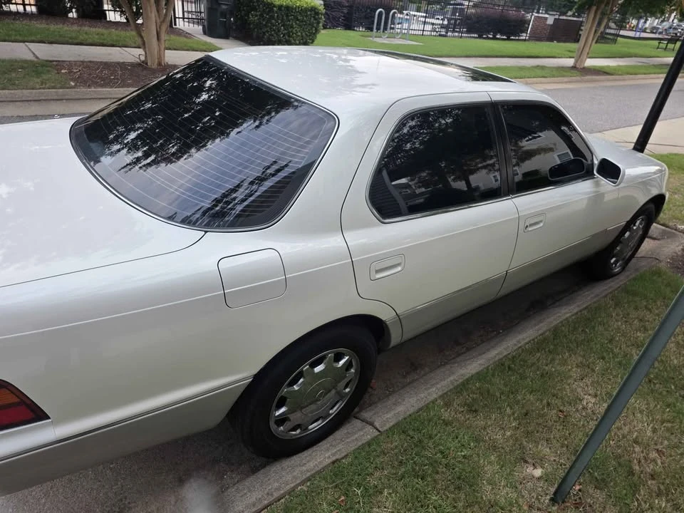 1992 Lexus LS 1st Gen - Image 2 of 7