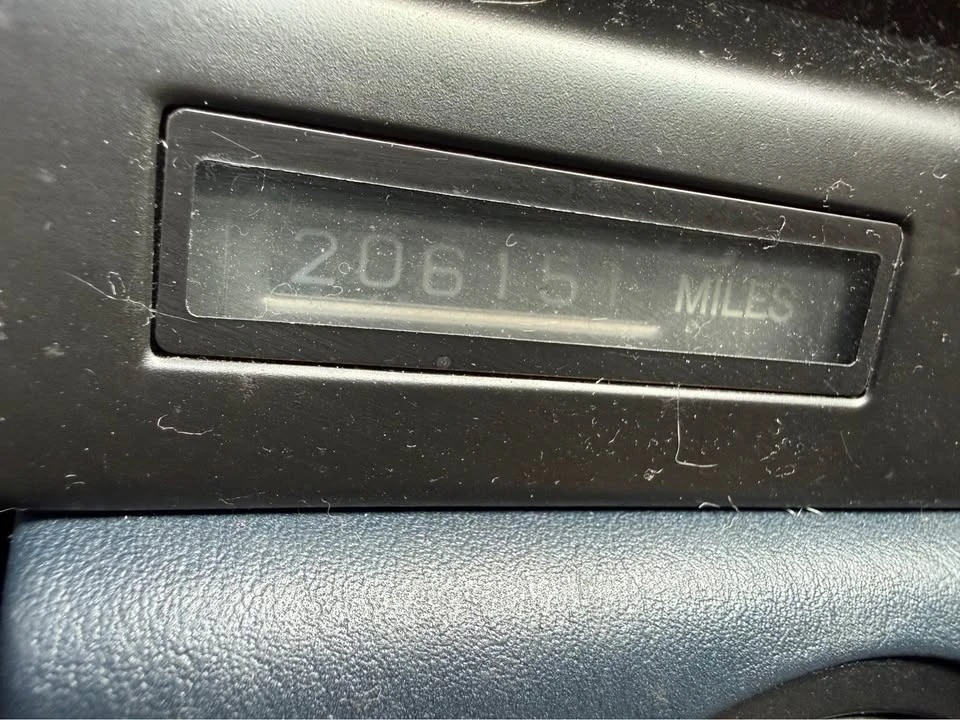 1992 Lexus LS 1st Gen - Image 9 of 10