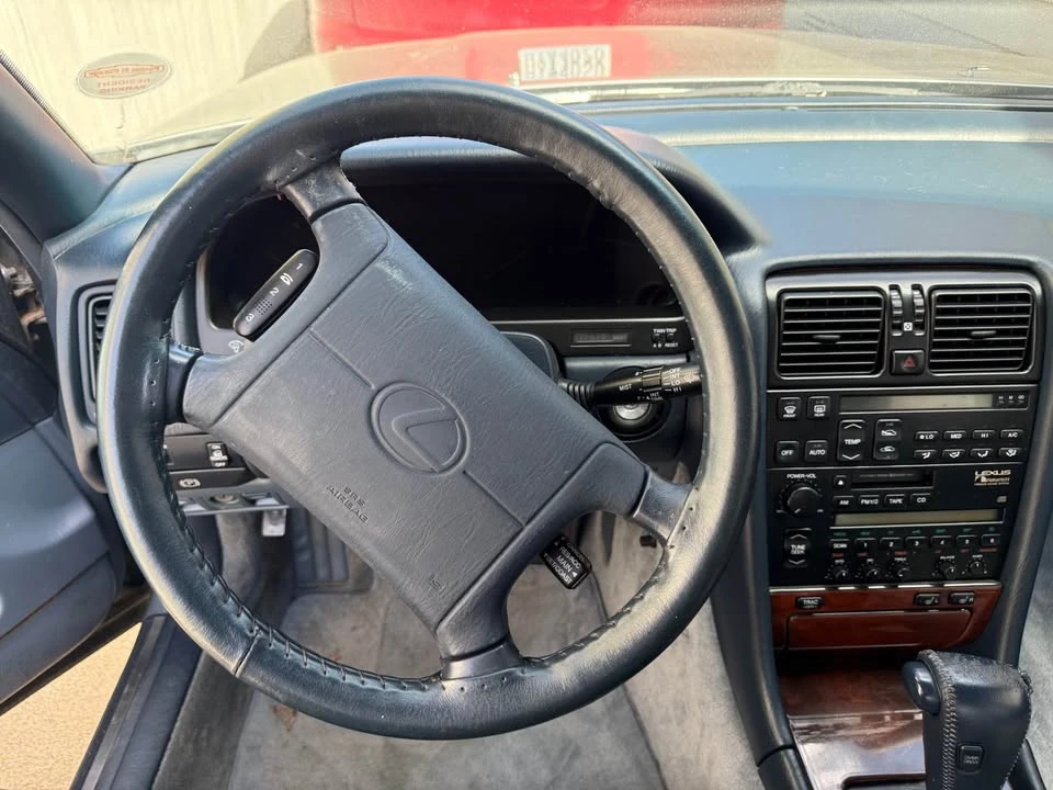 1992 Lexus LS 1st Gen - Image 8 of 10